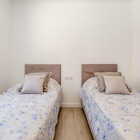 New, Private Heated Swimming Pool, Free Parking, Trogir Centar Lägenhet Exteriör bild