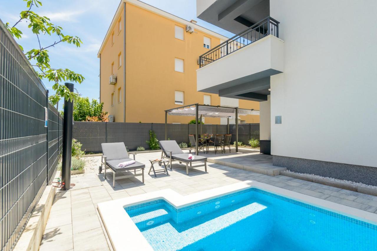 New, Private Heated Swimming Pool, Free Parking, Trogir Centar Lägenhet Exteriör bild